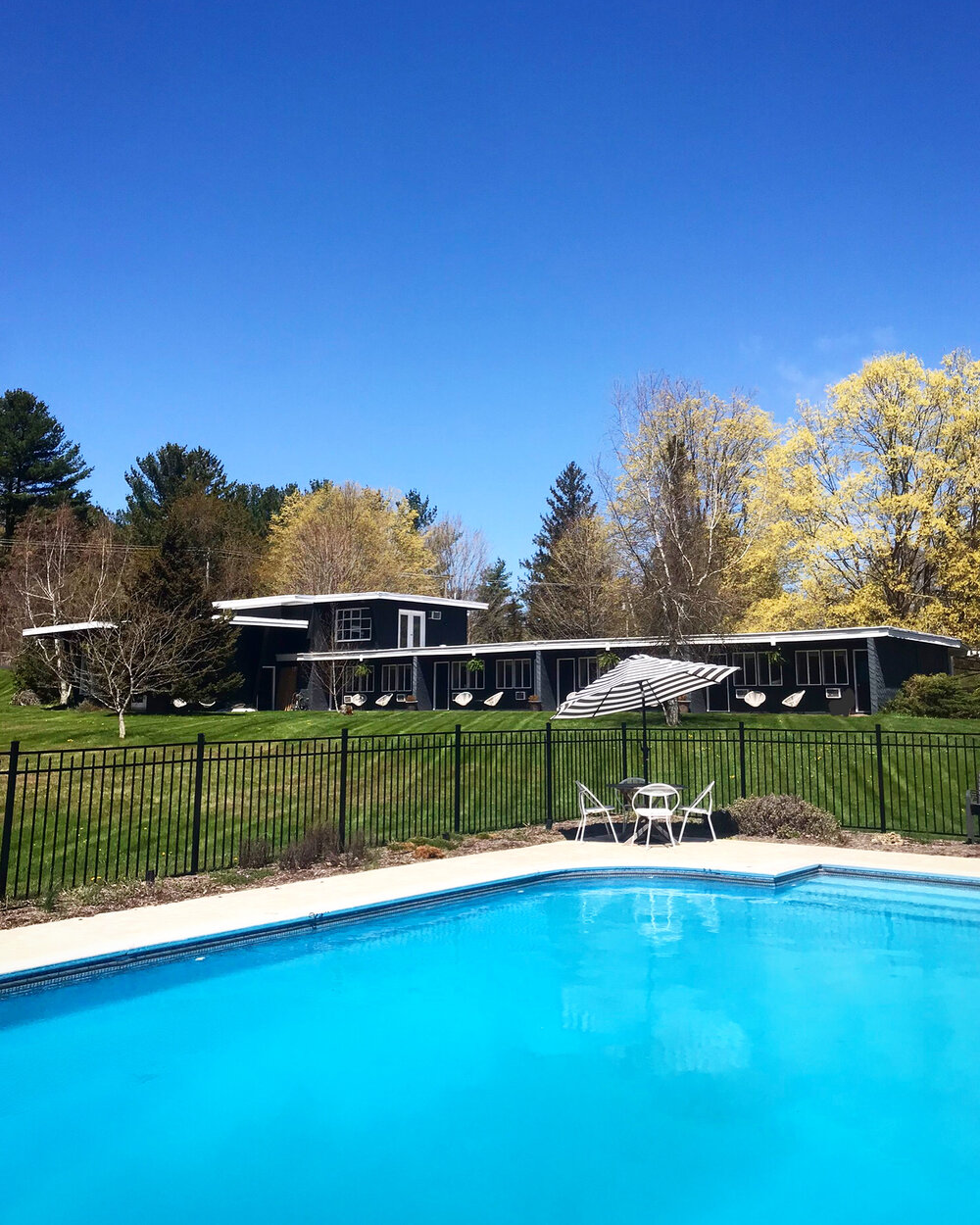 Sylvan Motor Lodge