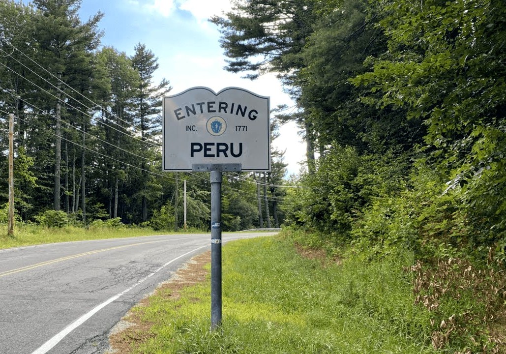 Peru Signage Photo Gallery | Town Of Peru